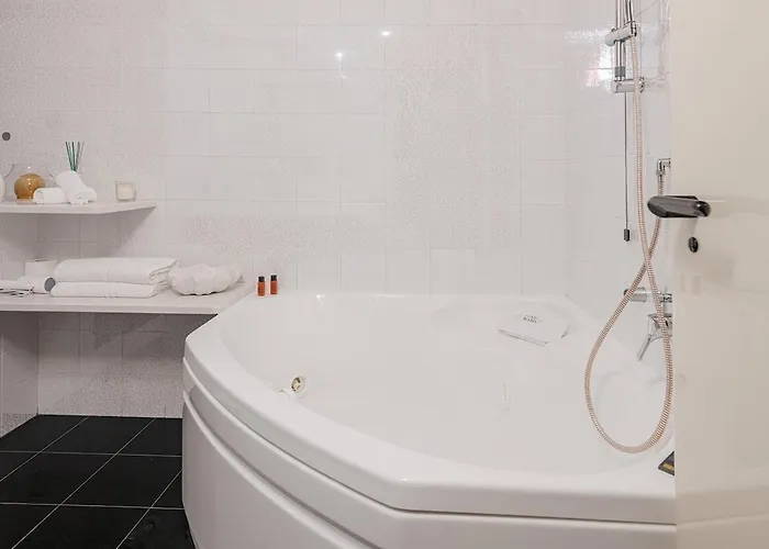 Luna By Comorooms Villa *