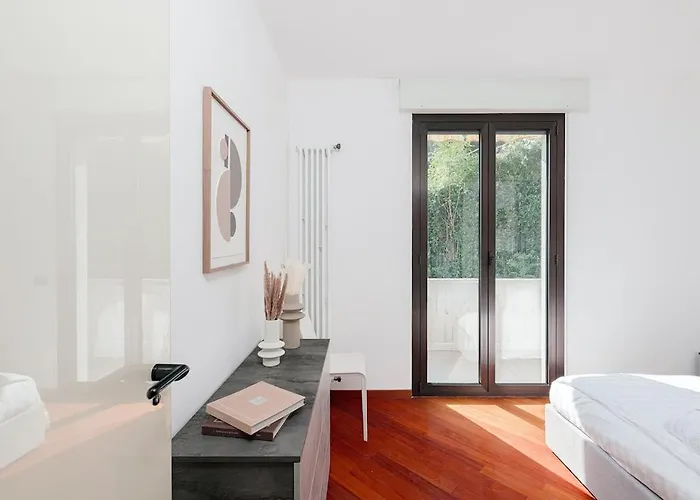 Luna By Comorooms Villa