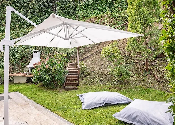 Luna By Comorooms Como