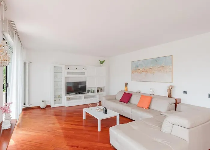 Luna By Comorooms * コモ