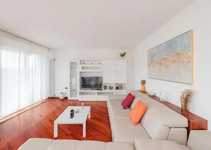 Villa Luna By Comorooms Como