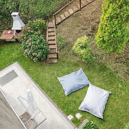 Luna By Comorooms Villa